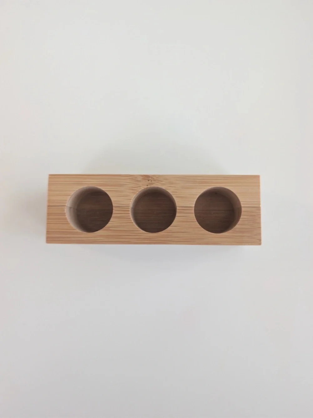 Young Living Bamboo Holder Natural Boost Bar Holds 3 bottles 5 ml New